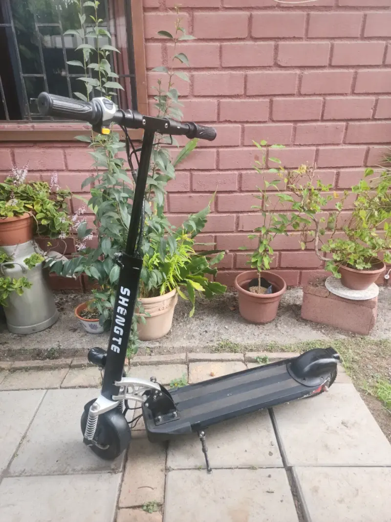 Scooter electrico Shengte 10 Pro/ 36km de rendimie - 4