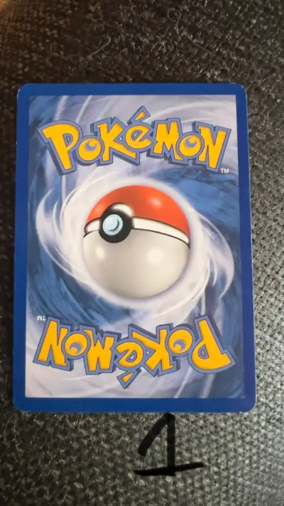 Carta de colección Pokémon Pikachu - miniatura 3