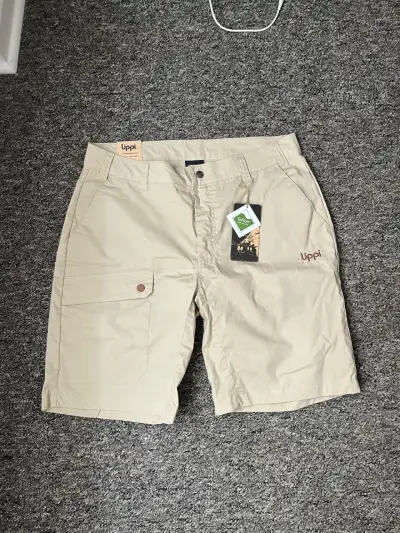 Shorts beige lippi nuevos - miniatura 1