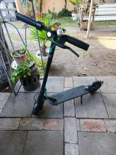 Scooter electrico Radost Z8 impecable 3 Velocidade - miniatura 1
