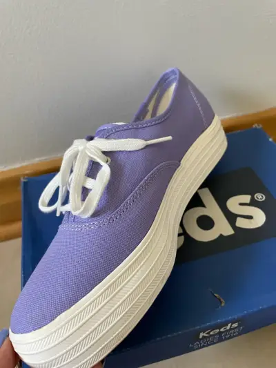 Zapatillas Keds NUEVAS - miniatura 2