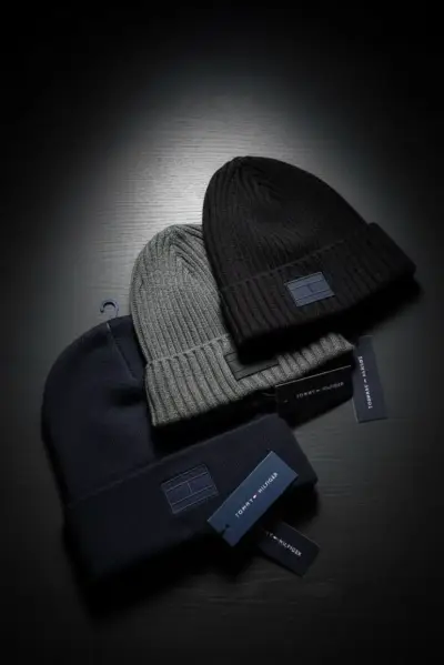 Gorro negro de lana Tommy - miniatura 2