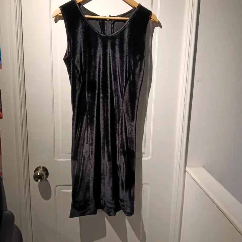 Vestido negro de terciopelo - 2