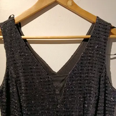Vestido brillante negro - miniatura 3