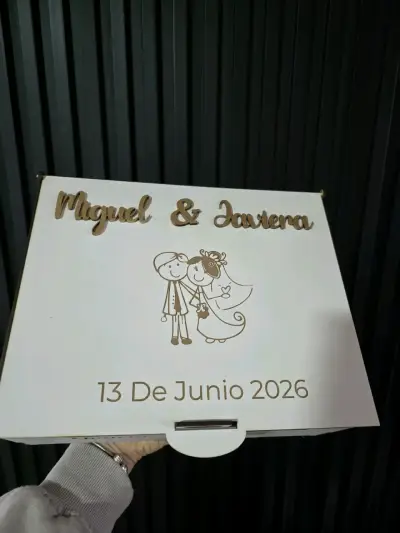 Caja de regalos personalizada - miniatura 2