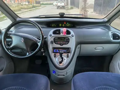 Citroen Xsara Picasso 2008 - miniatura 6