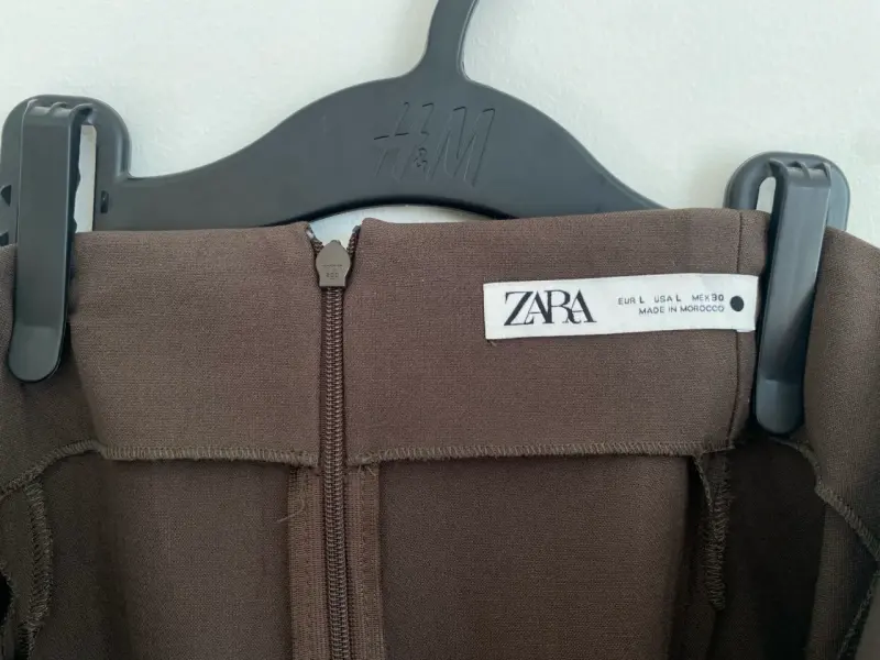 Falda Zara larga marrón con abertura - 4
