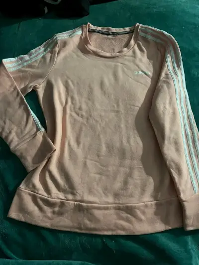 Polerón rosado Adidas con franjas - miniatura 2