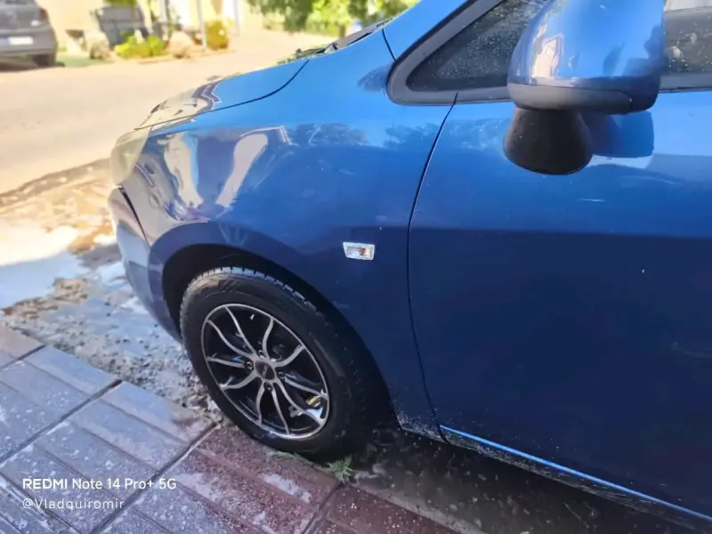 Auto Chevrolet Sail Azul en venta - 5