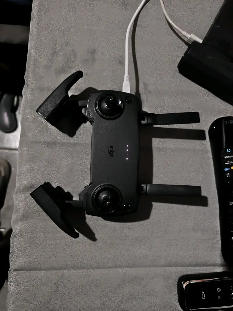 Control remoto de dron DJI mini SE - 2