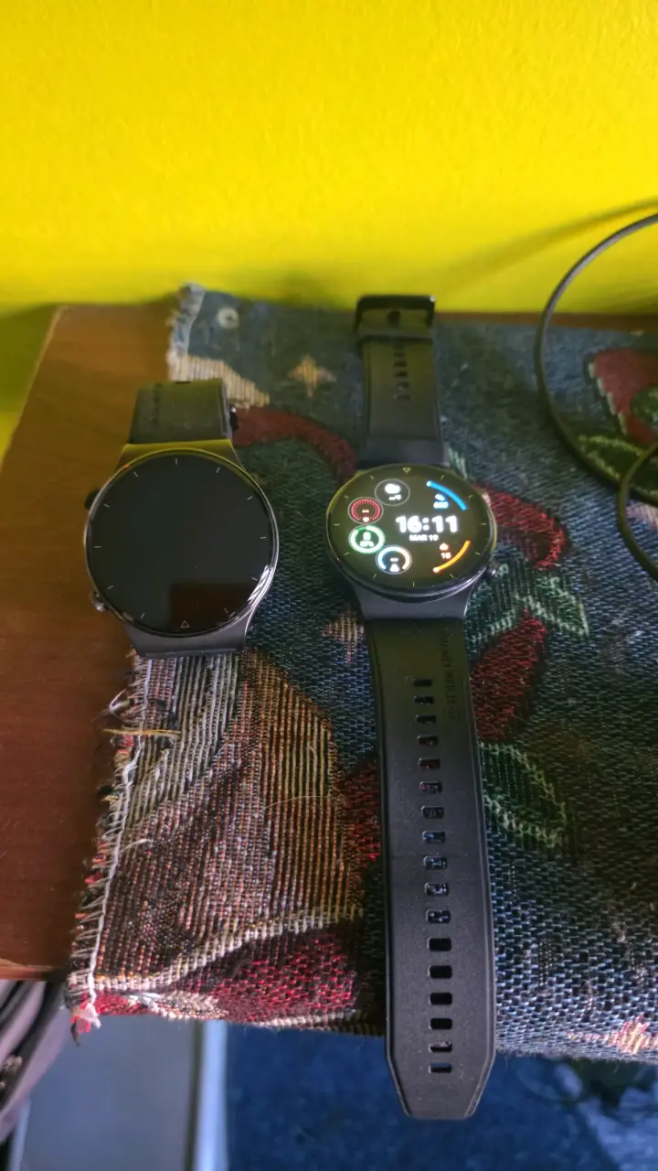 Reloj inteligente negro