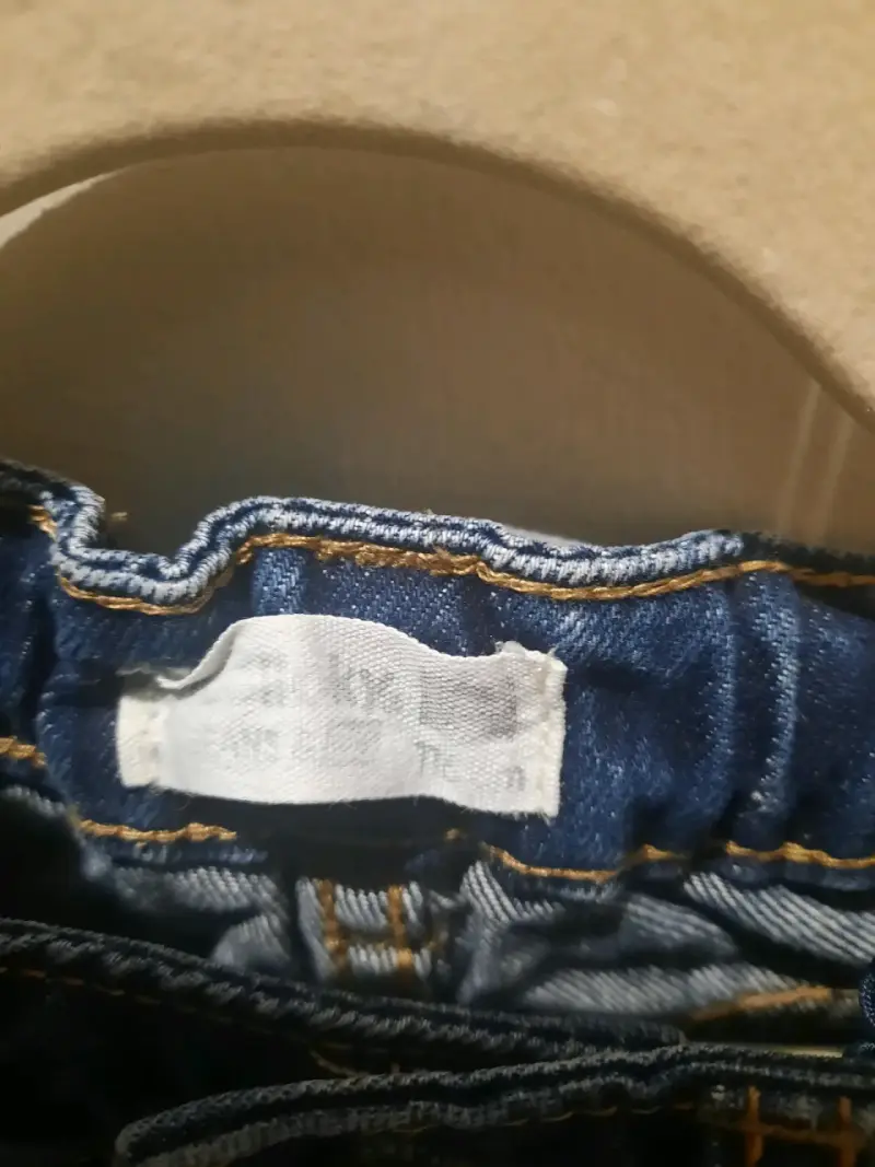 Jeans de mezclilla azul para niña - 4
