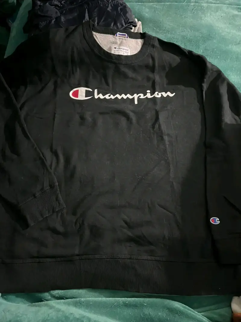 Polerón negro Champion - 1