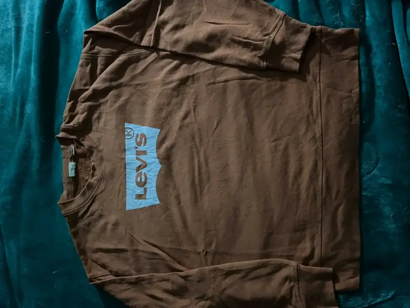 Polera marrón Levi's - 2