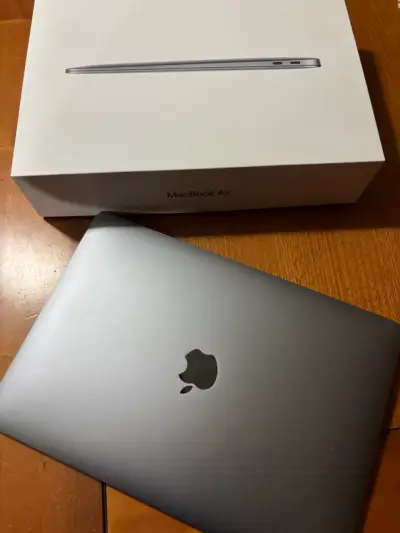 MacBook Air 13" Chip M1 - miniatura 2