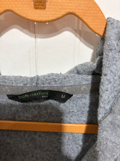 Sweater gris para hombre - miniatura 1
