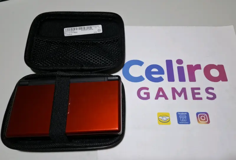Estuche rígido negro para consolas DS, DSi  y 3ds - 2
