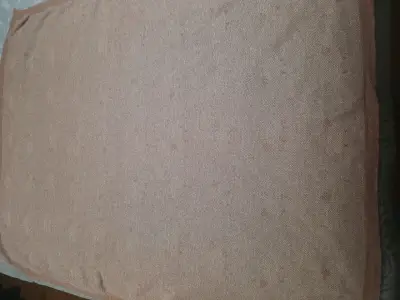 Manta infantil gris con estampado de ovejas - miniatura 6