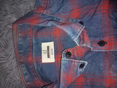 Camisa de franela a cuadros roja - miniatura 1