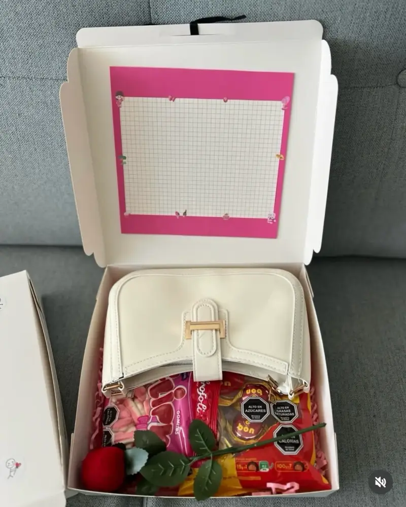 Cartera blanca elegante + caja de regalo - 2