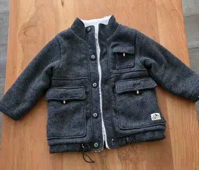 2 Chaquetas Black and Blue talla 3 y 4 - miniatura 3