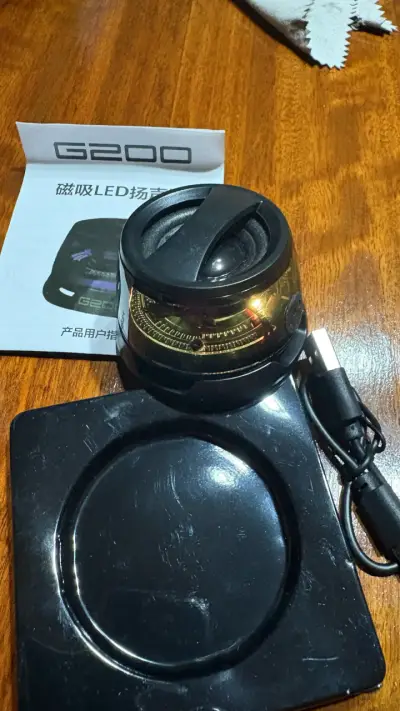 Parlante LED G200 ultra-portátil - miniatura 4