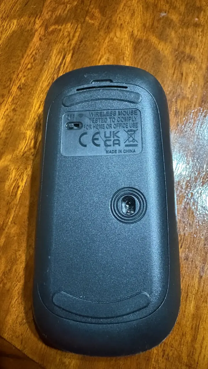 Mouse inalámbrico negro - 3