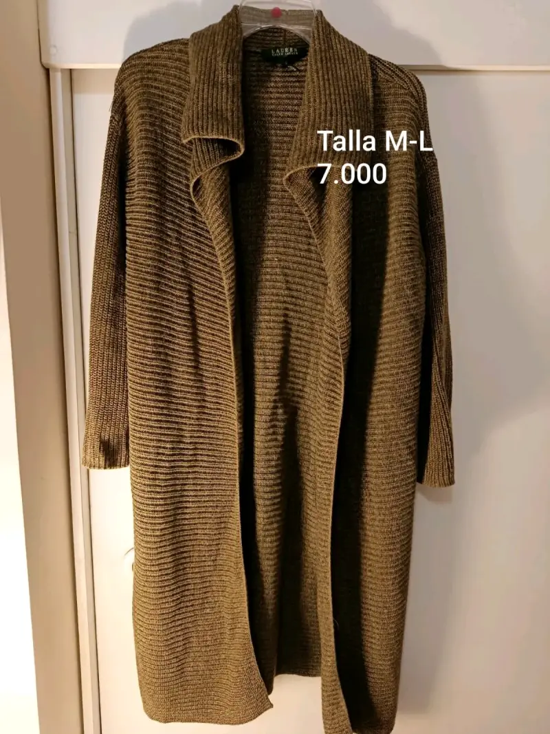 Chaqueta de punto marrón