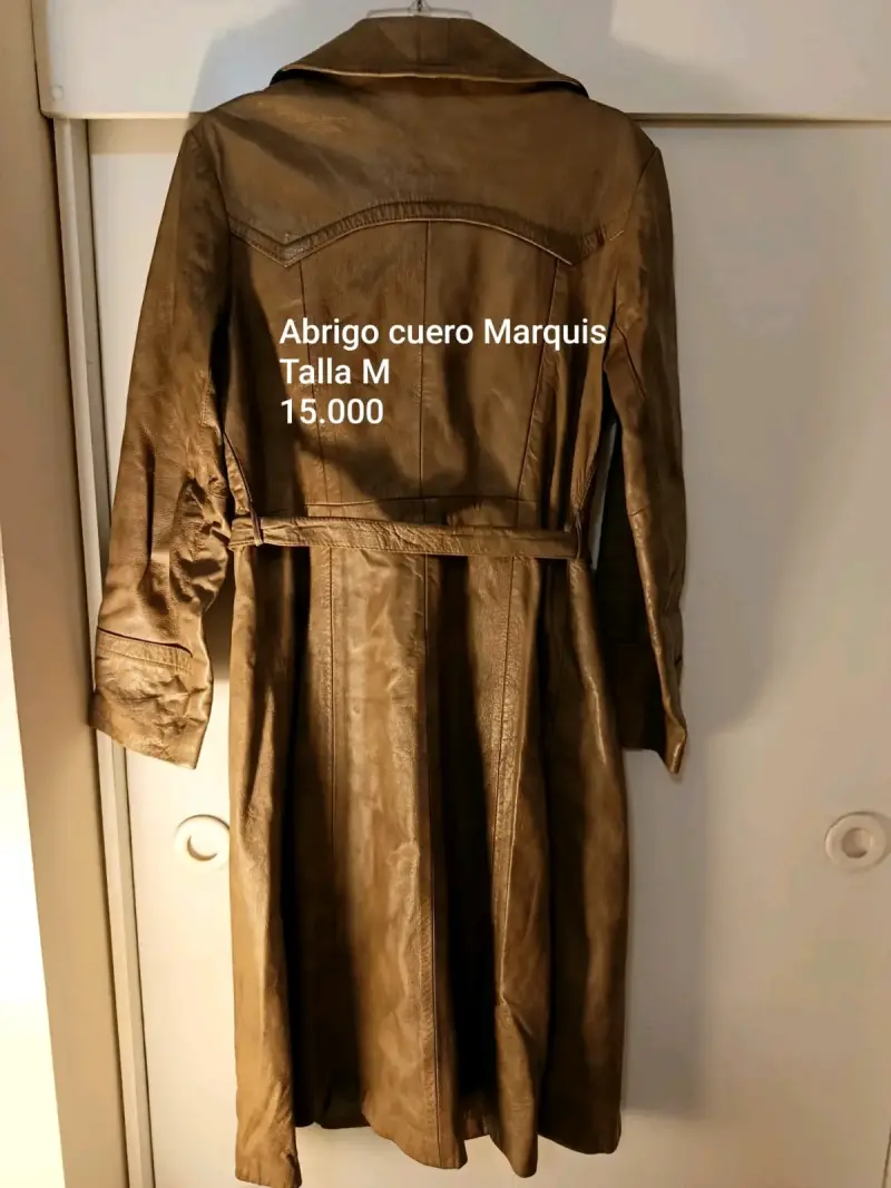 Abrigo de cuero marrón - 2