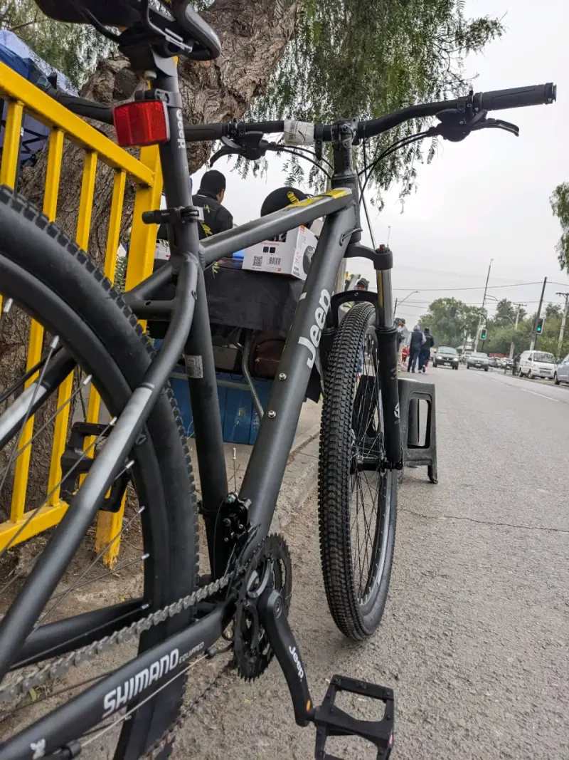 Bicicleta Jeep montaña negra hidráulica - 4