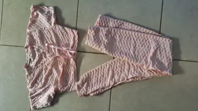 Pantalón cargo de mezclilla azul - miniatura 4