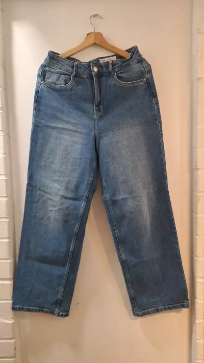 Jeans rotos azul claro - miniatura 5