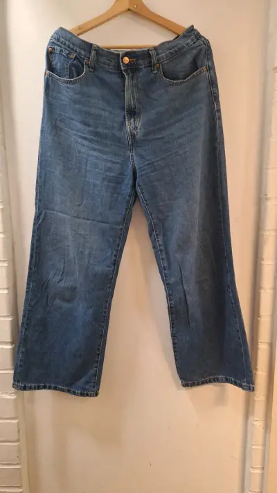 Jeans rotos azul claro - miniatura 6