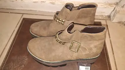 Botines de cuero negros - miniatura 2