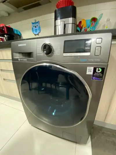 Lavadora Secadora Samsung plateada - miniatura 2