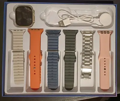 Reloj inteligente Ultra 8 en 1 Usado - miniatura 2
