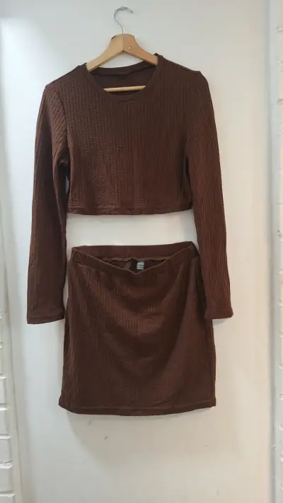 Conjunto blanco con pedrería - miniatura 5