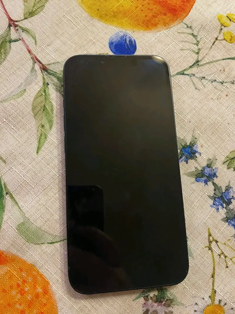 Iphone 13 como nuevo - 2