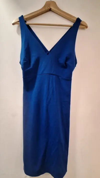 Vestido beige con tul transparente - miniatura 3