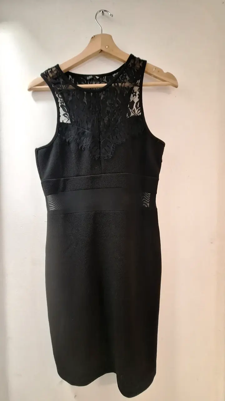 Vestido beige con tul transparente - 6