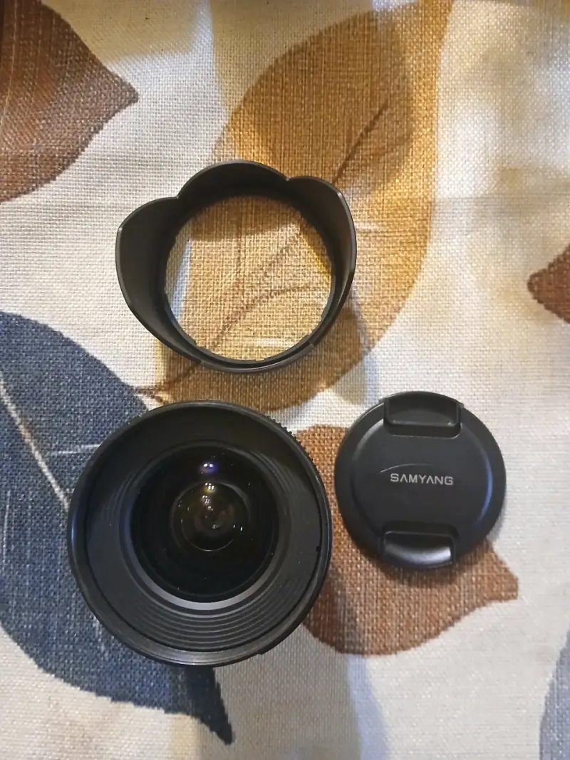 Lente Rokinon cine DS 16mm T2.2 para Canon - 6