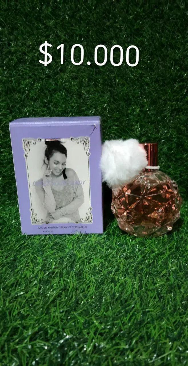 Perfume con frasco decorativo