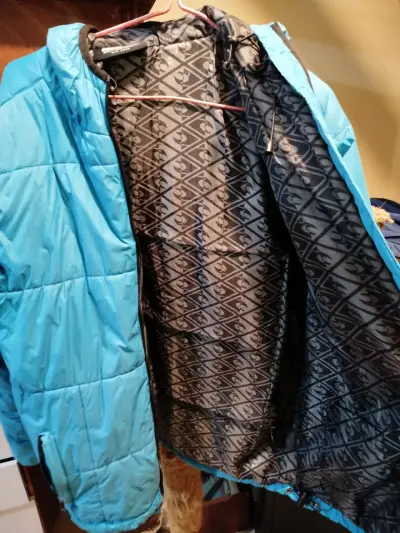Chaqueta azul acolchada - miniatura 2