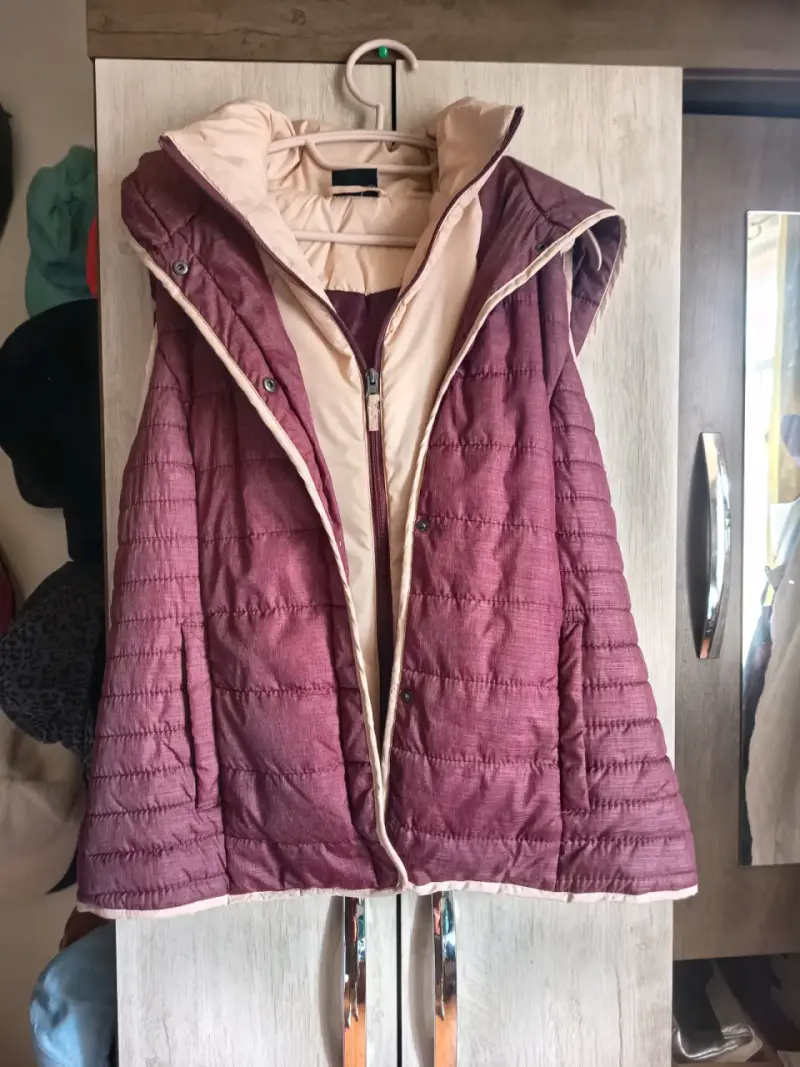 Parkas largas , trench negro y chaqueta de jeans - 3