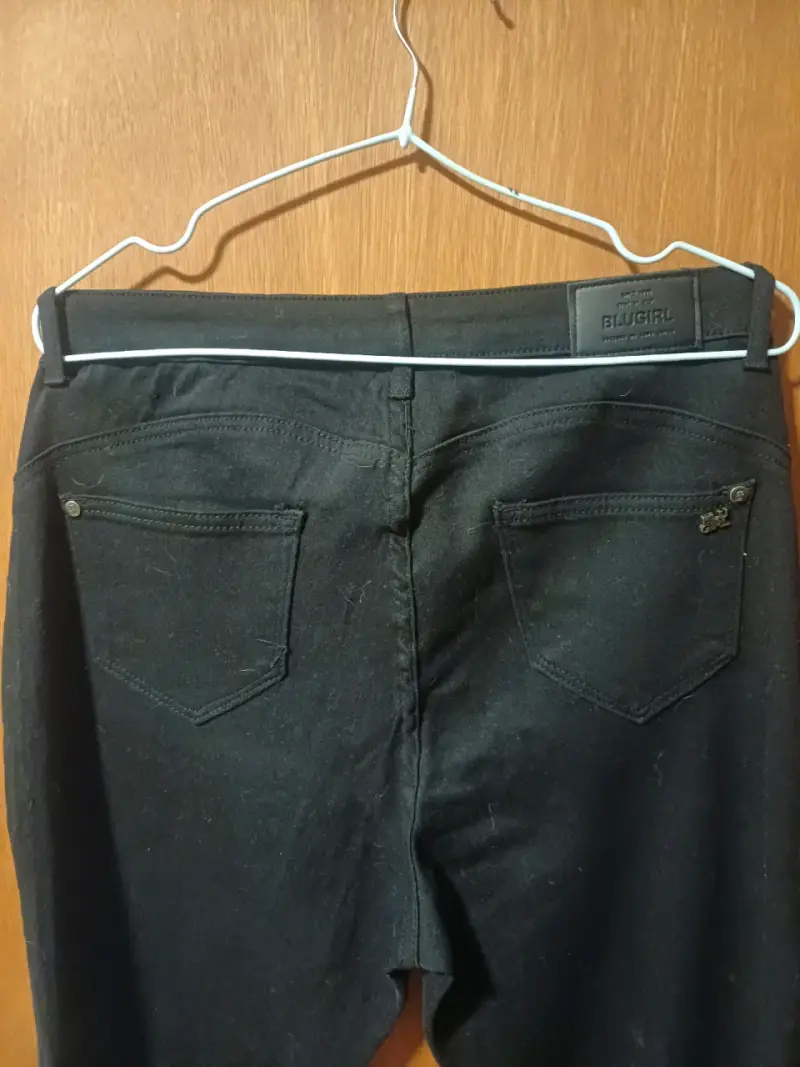 Pantalones jeans negros con botones - 2