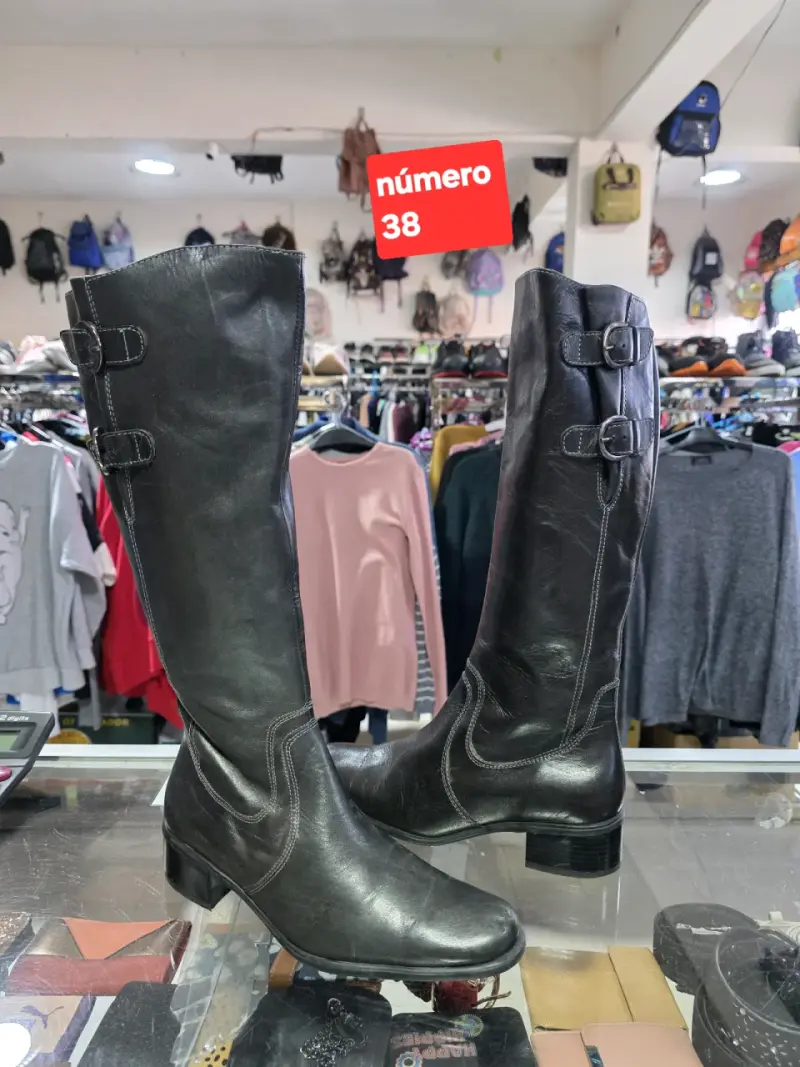 Botas altas de terciopelo burdeos - 6