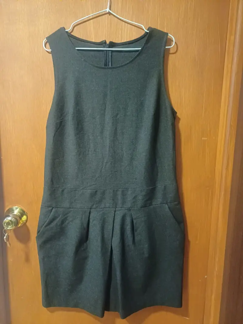 Vestido negro sin mangas tipo jumper tall L - 1