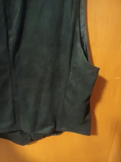 Chaleco negro de vestir tipo gillet - miniatura 2