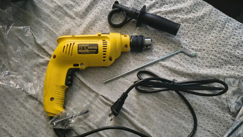 Taladro Percutor Stanley 600W - 3