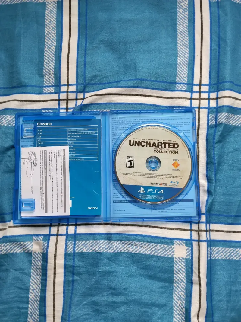 Uncharted Collection PS4 - 2